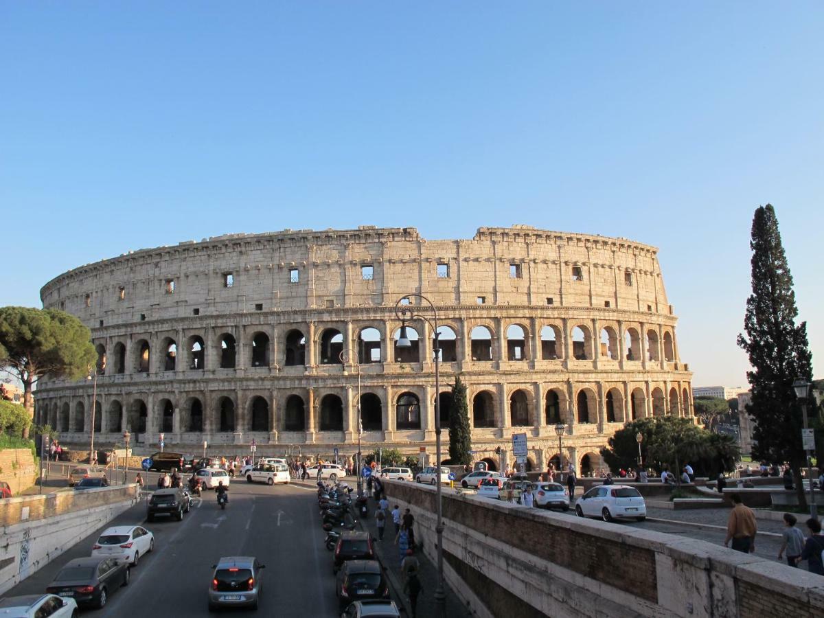 Guest Colosseo * Rome